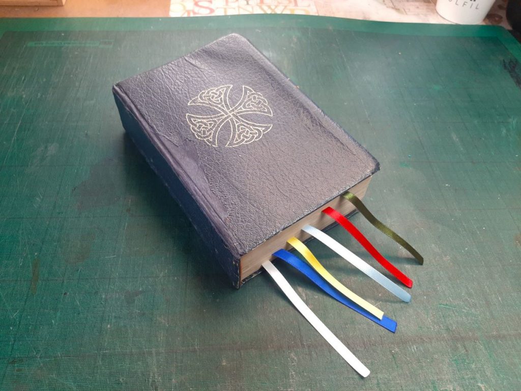 Liturgy of the Hours with new ribbons